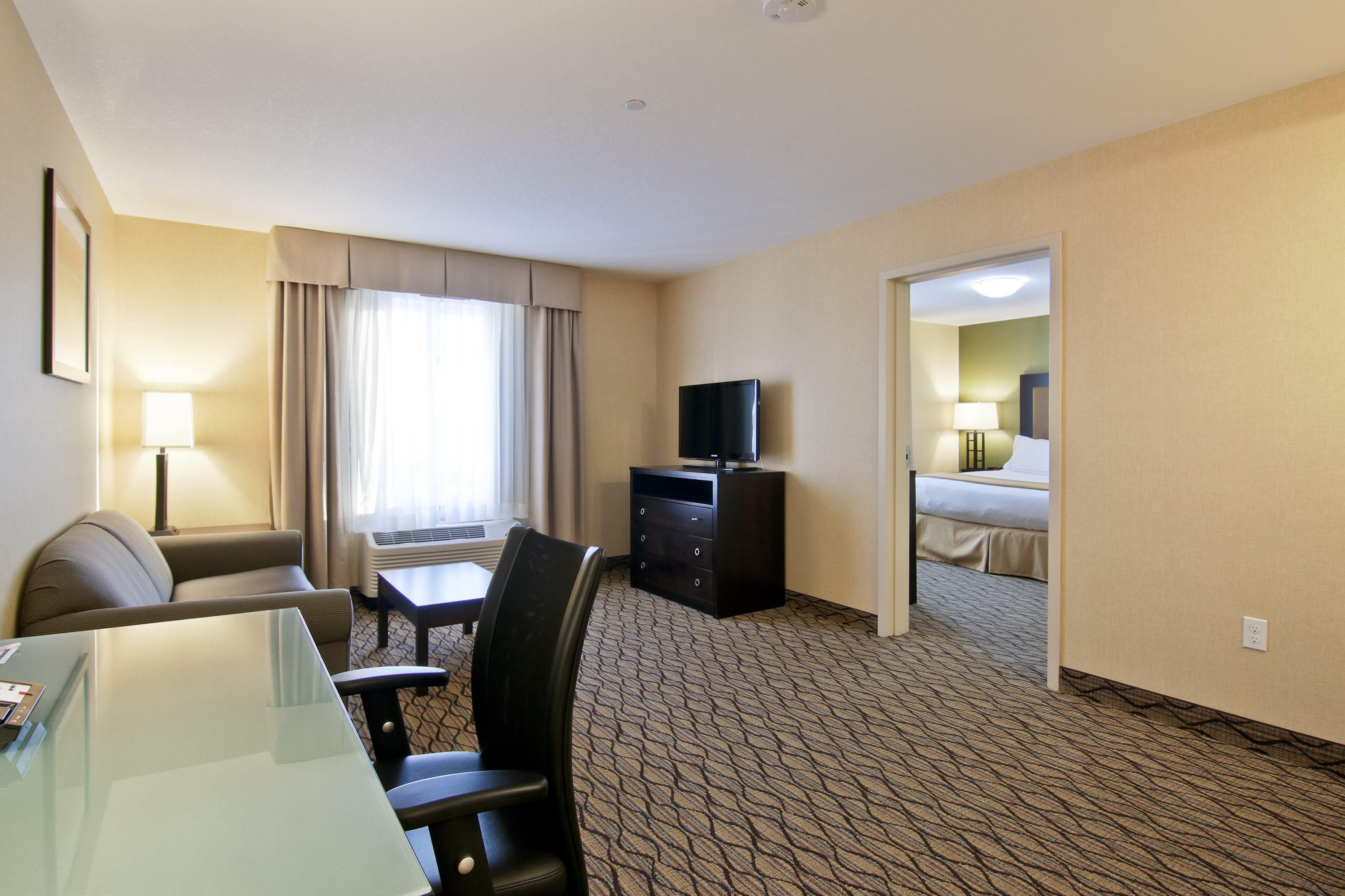 Wingate By Wyndham Saskatchewan Hotel