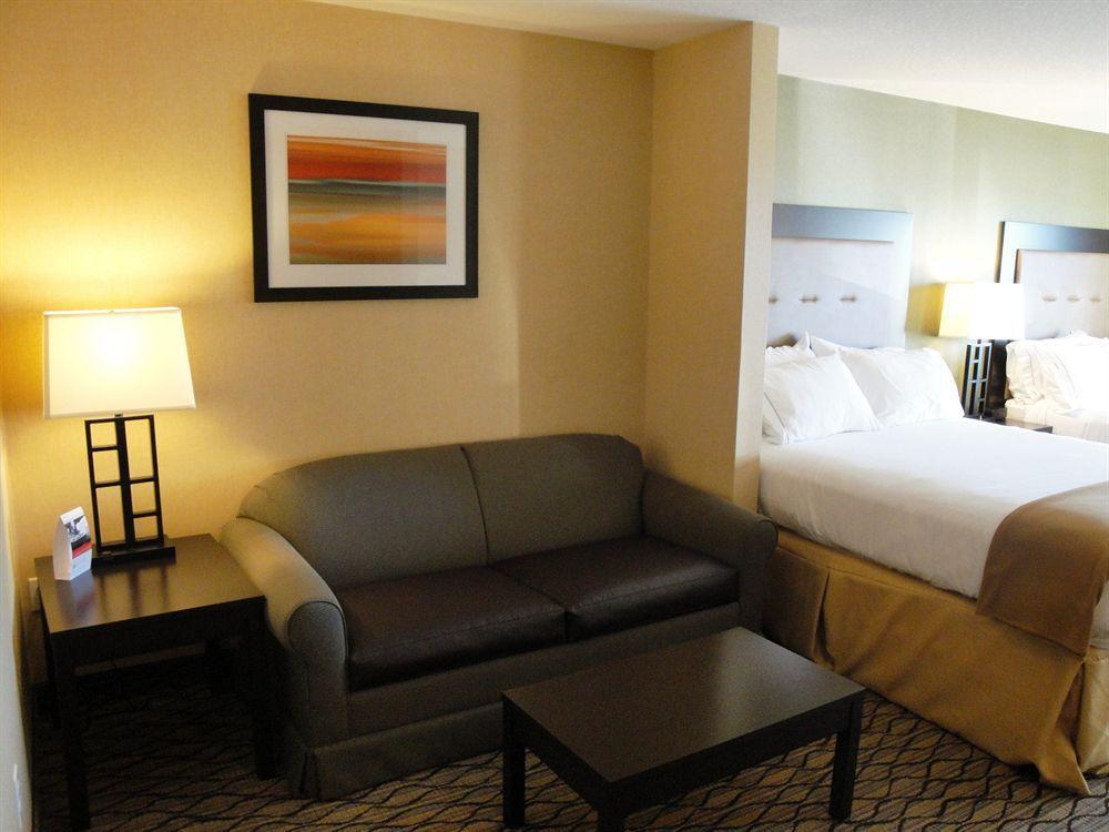 Hotel Wingate By Wyndham Saskatchewan