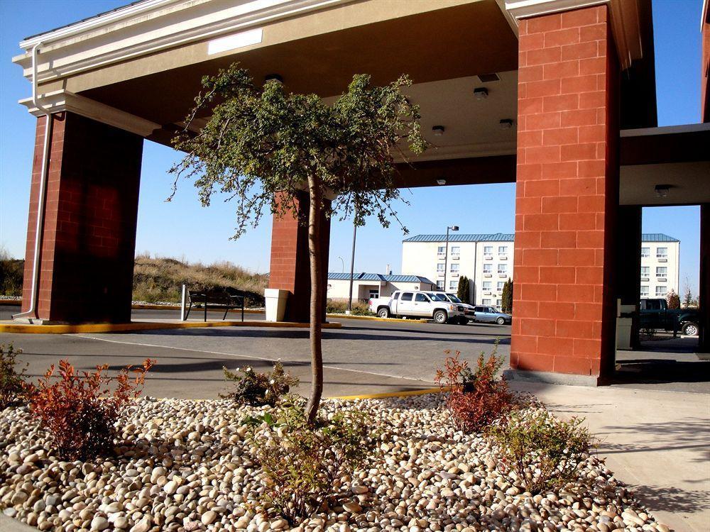 Wingate By Wyndham Saskatchewan Hotel Fort Saskatchewan