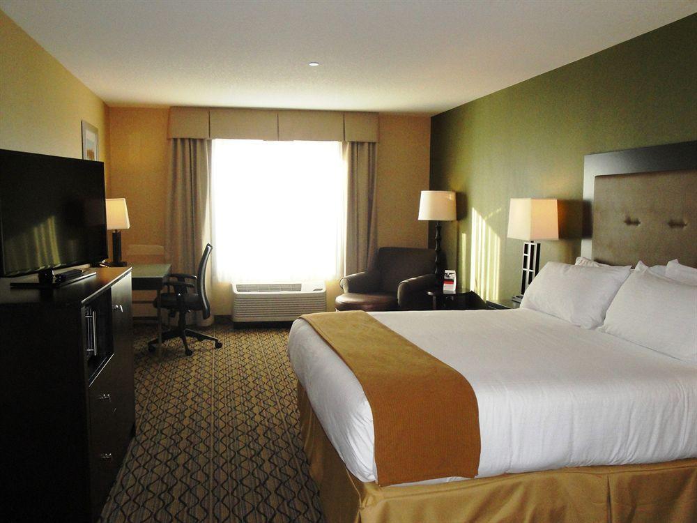Wingate By Wyndham Saskatchewan Hotel 2*