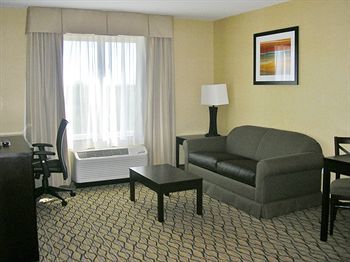 Wingate By Wyndham Saskatchewan 2*