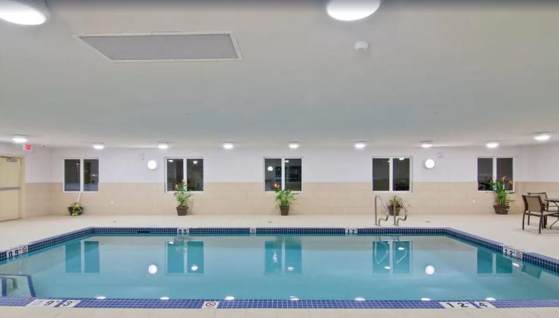 Wingate By Wyndham Saskatchewan Hotel 2*