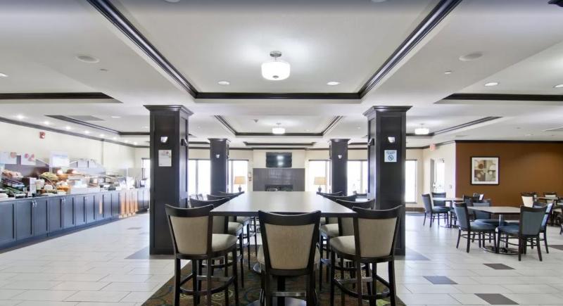 Hotel Wingate By Wyndham Saskatchewan Fort Saskatchewan